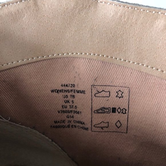 Land’s End Suede Leather Chelsea Bootie 7 US /37.5 EU - Picture 8 of 8